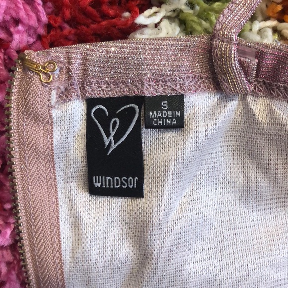 Windsor Sexy Crop Top, size S - Picture 4 of 5